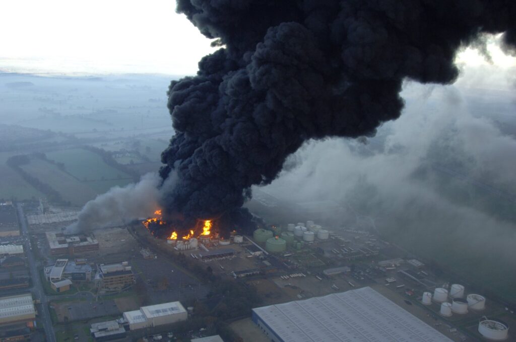 Buncefield big1 1