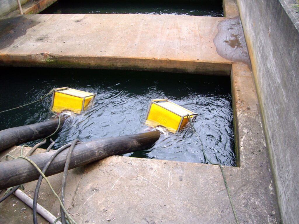 Tankfire Kalundborg pumps in water IMGP0541